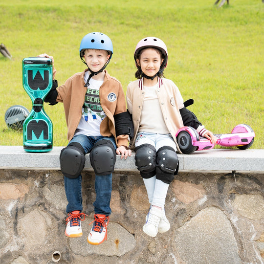 A03_Hoverboard_green_and_pink