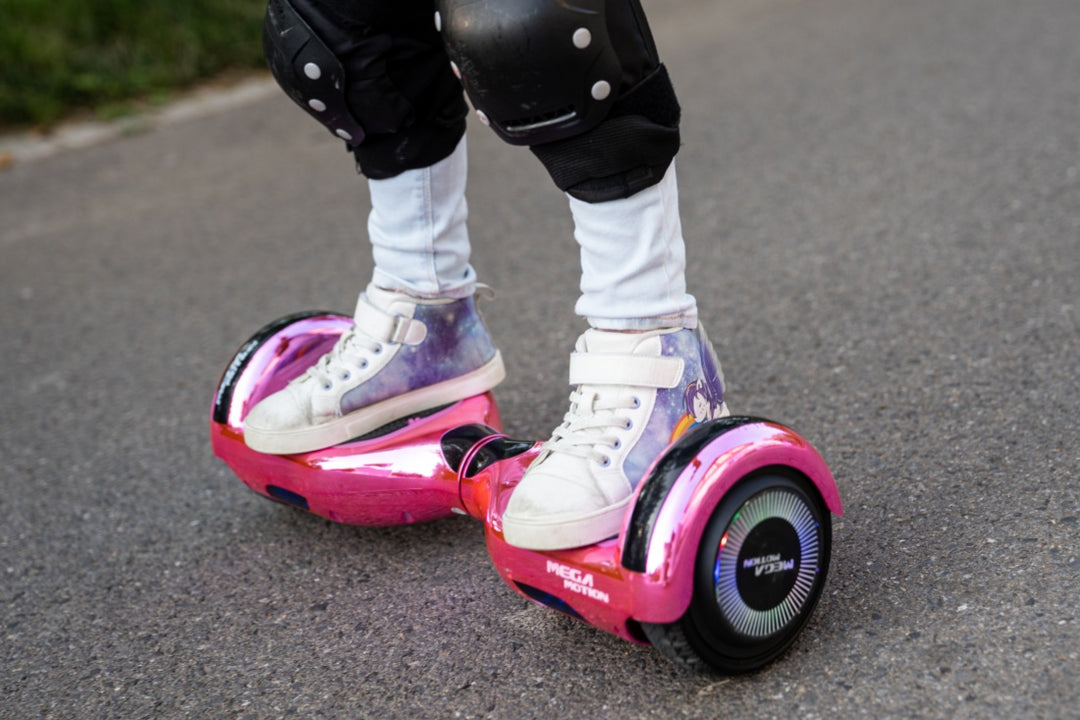 MEGAMOTION Hoverboard - 6.5-inch Wheels image